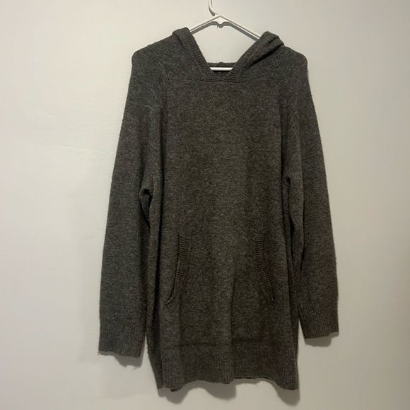Sweaters - Aspen tan woolblend sweater